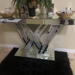 Beautiful Mirror Entryway Table