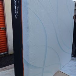 California King Tempur Pedic 