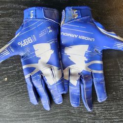 Under Armour Football Gloves Youth Small