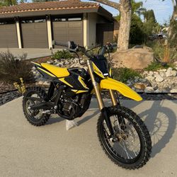 (New) Surron Hyper Bee