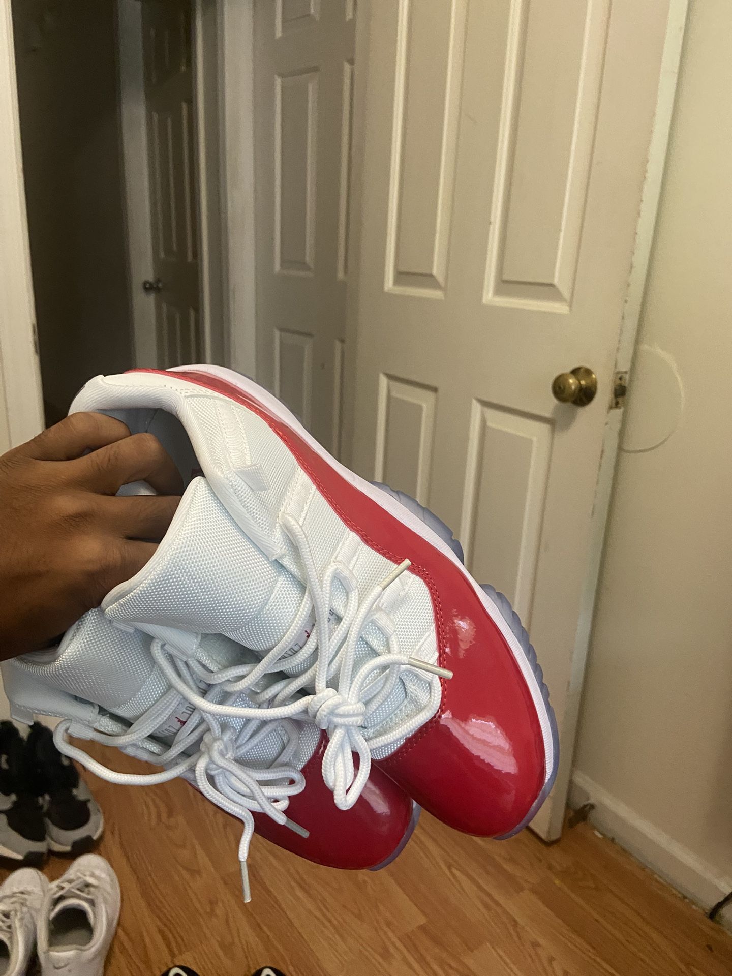 Jordan 11 Cherry