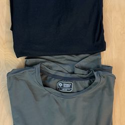 Men’s Short Sleeve Tops Size Small 