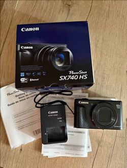 Canon PowerShot SX740 HS
Digital Camera