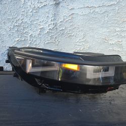 2022-2024 HYUNDAI IONIQ 5 RIGHT SIDE HEADLIGHT PROJECTOR LED OEM