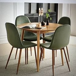 Oak Dining Table and Chairs