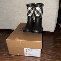 Burberry Kids Rubber Boots Size EUR25