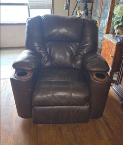 Genuine Quality Leather Recliner with cupholders