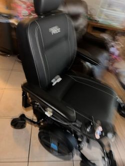Electric scooter