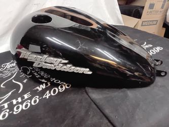 Black HD gas tank
