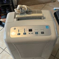 GENERAL ELECTRIC DEHUMIDIFIER  