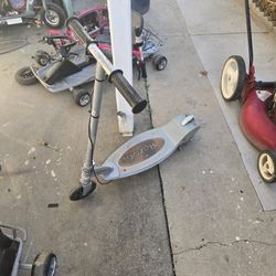 Razor Scooter 12v