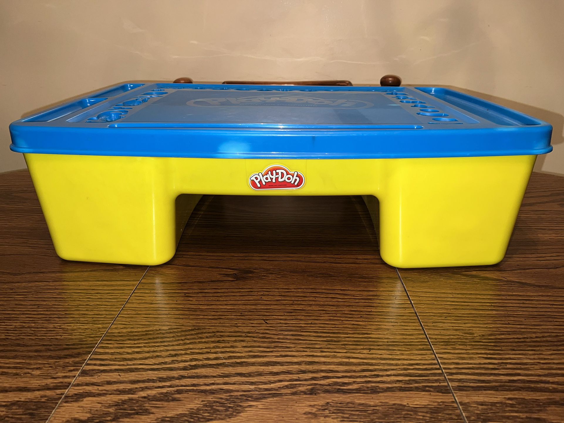 Like New Large Play-Doh Storage Bin And Accessories.