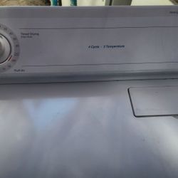 Whirlpool Gas Dryer Large Capacity And Heavy Duty Works Exelent 