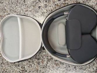 Apple AirPods Max Headphones with Case