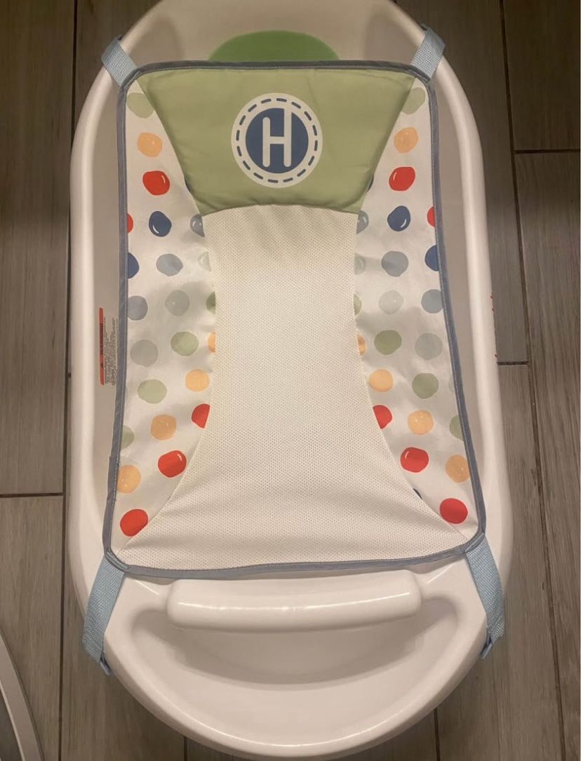 Hopscotch Bath Tub