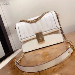 Authentic Coach Hutton Shoulder Bag Brand New 