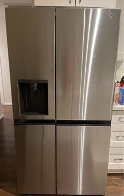 LG ThinQ Side by Side Refrigerator w/ Craft Ice