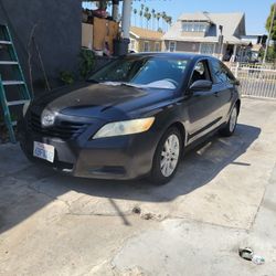 Toyota Camry 2007. Clean Title. 152k Miles