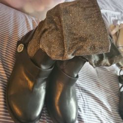 Brand New Girl Boots