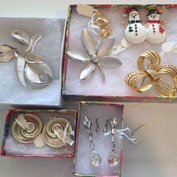 Assorted Vintage earrings and brooches