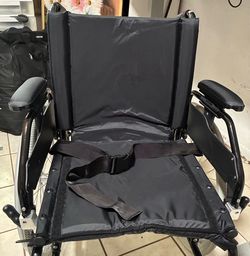 Wheelchair- drive medical lynx ultra lightweight wheelchair