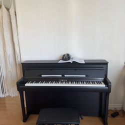 Yamaha Clavinova CLP 885 Digital Piano 