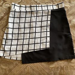TCEC Mini Skirt, Size Small