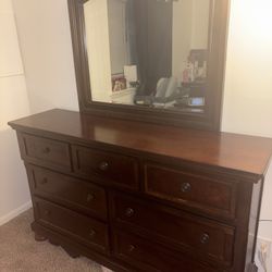 Dark Wood Dresser w Mirror