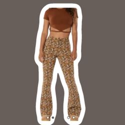 Hollister women's floral print high-rise flare pants.