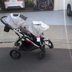 City Select Double Stroller W/Standing board