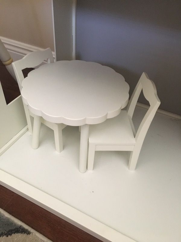 Pottery Barn Kids Doll Flower Table & Chairs NLA EUC