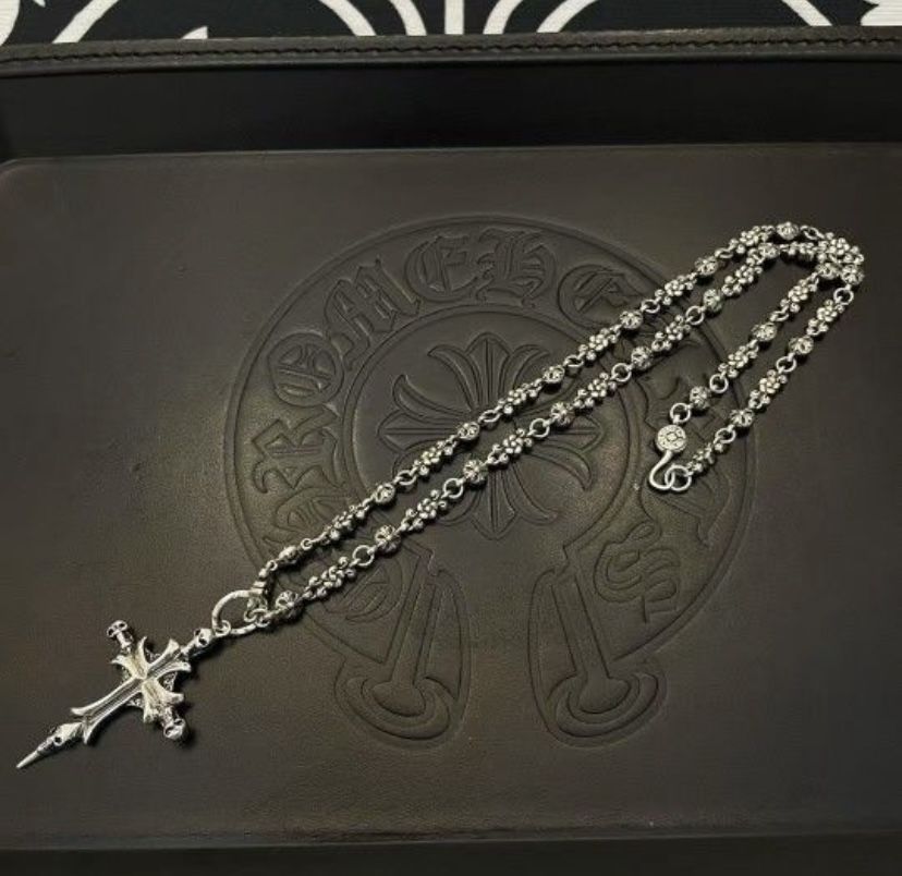 Pendant Necklace