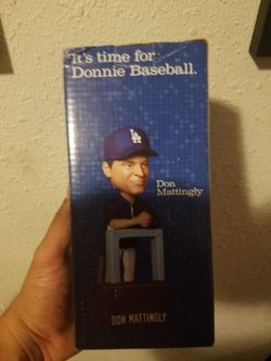 2011 Don Mattingly Dodger Bobblehead SGA