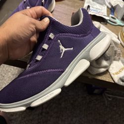 Nike Air Jordan Retro 14 . 2011 Purple Walking Shoes . Size 12 . $40