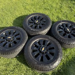 Silverado 2500 & 3500 Rims & Tires