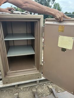 Meilink Steel Safe