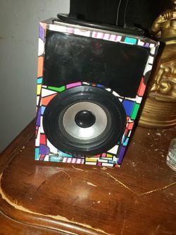 Speaker box
