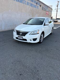 Nissan Sentra White 4-Door Sedan
