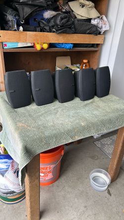 Yamaha NS-A425 Speakers (5)