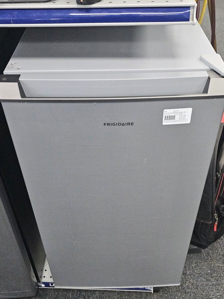 Frigidaire Mini Fridge. ASK FOR RYAN. #4(contact info removed)901-01