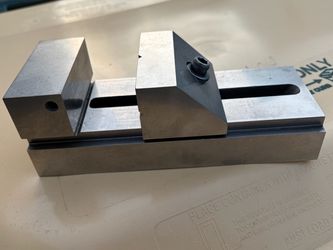 3” Suburban Tool grinding vise