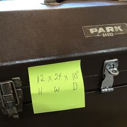 Large Park Brand Tool Box Hold Lots Of Tools