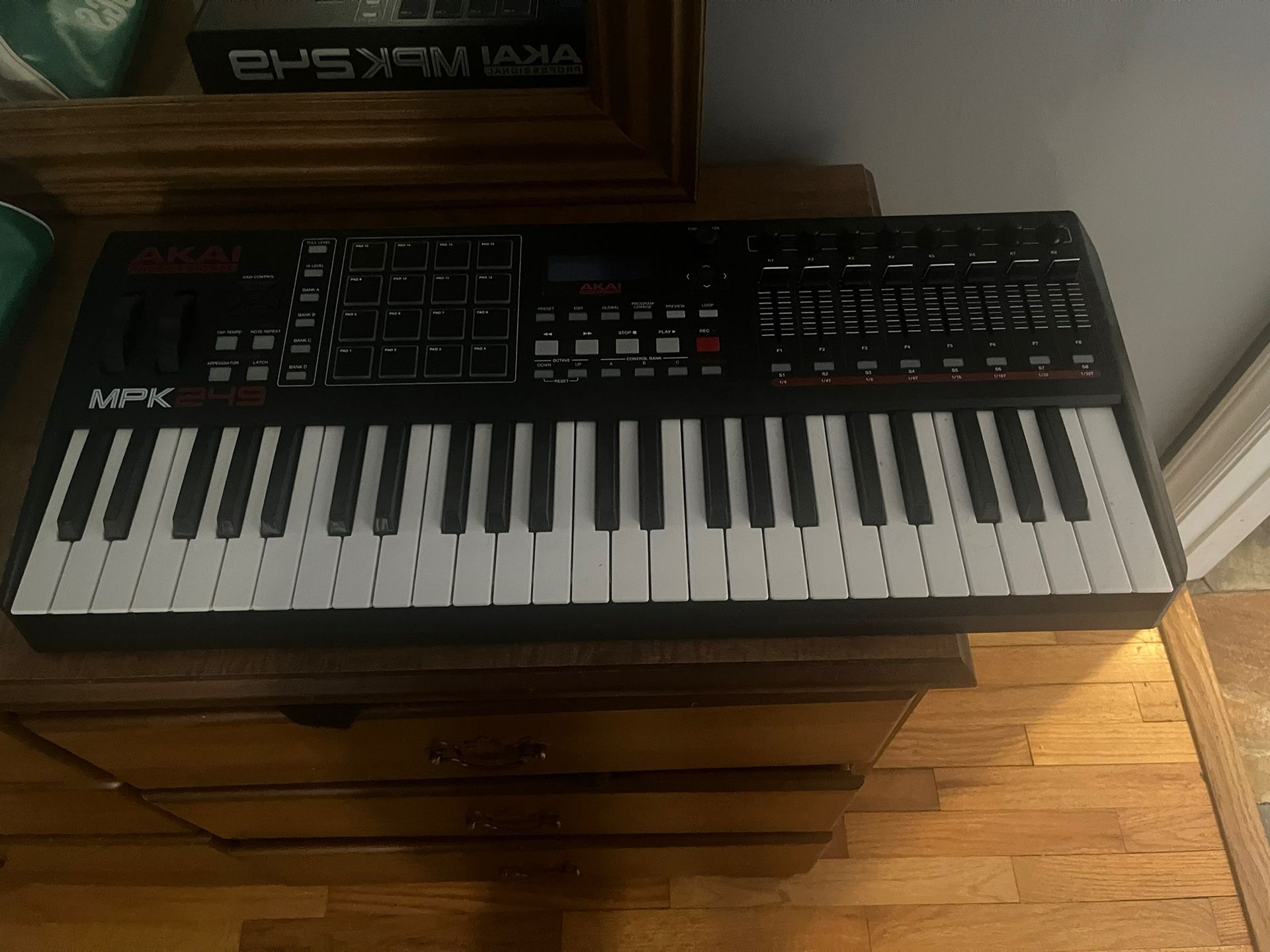 Akai Mpk249 Midi
