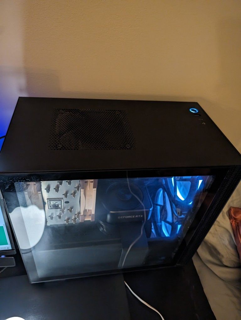 NXT Mid Tower case. Goes well with Mini Itx
