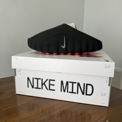 Nike Mind  001 Slide M 9.5 / W 11