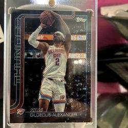 🔥🔥Shai Gilgeous Alexander 10/10 Topps Holo Stardust Card 🔥🔥