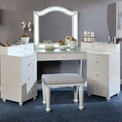 Tracie White Vanity Set $10 Down Payment And Financing Available