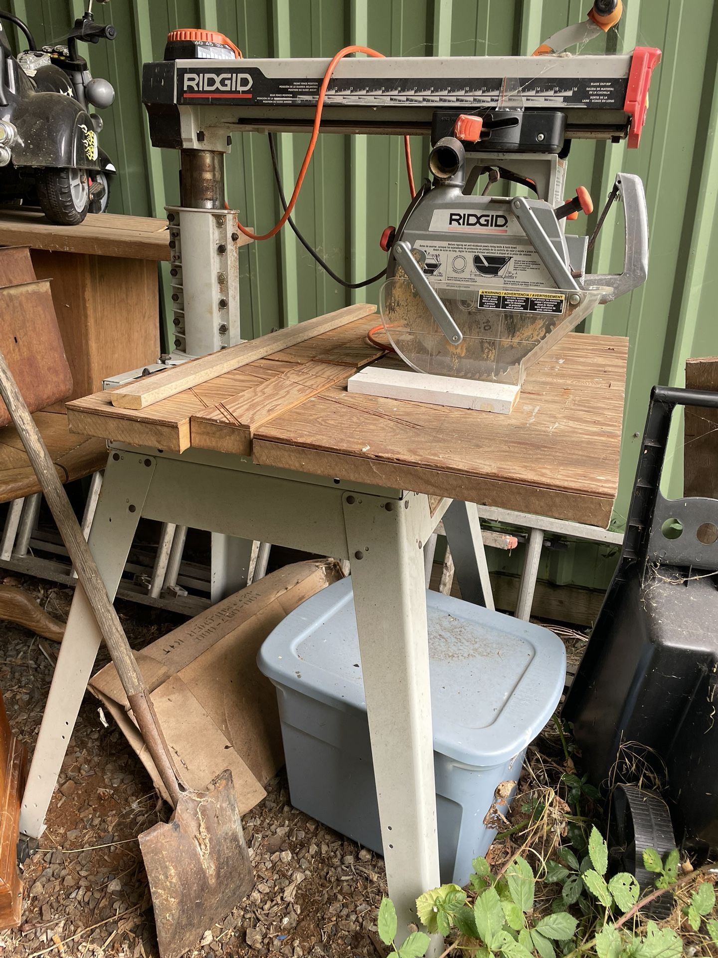 Rigid Radial Arm Saw