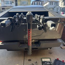 YAKIMA 4 Bike HOLDER