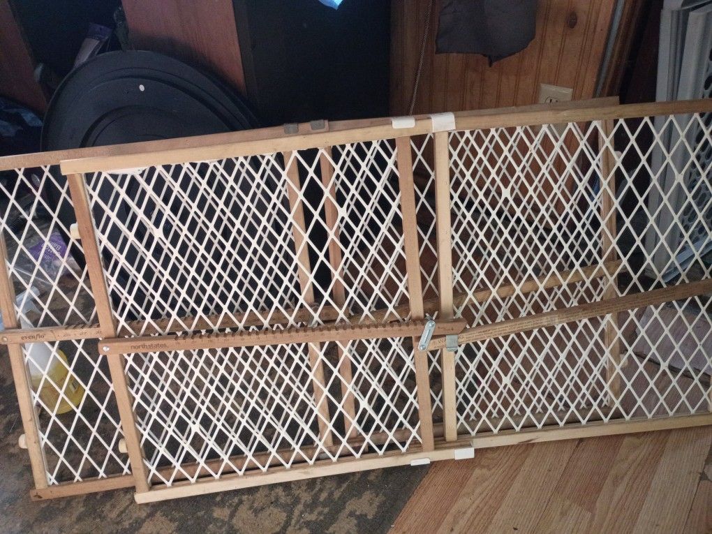 Evenflo Wooden Baby Gates